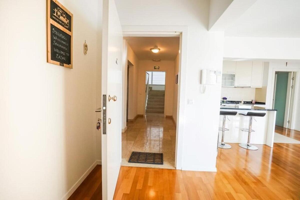Apartment Zara White Exterior photo